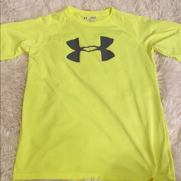Under Armour T-Shirt Bundle - Picture 2 of 7
